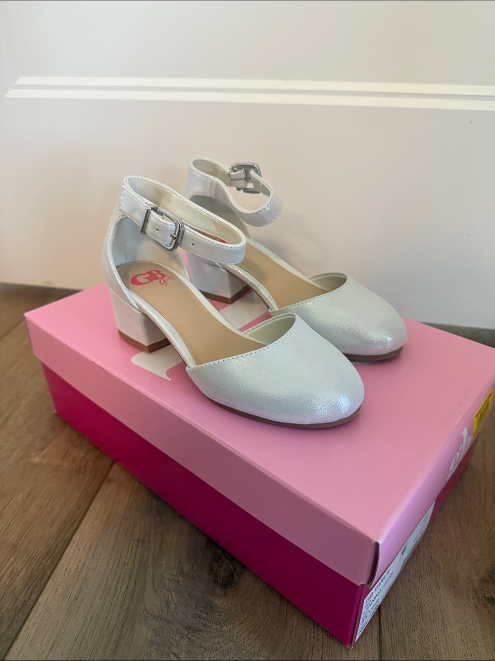 Girl’s Ankle-Strap Low Block Heel GB Lianna